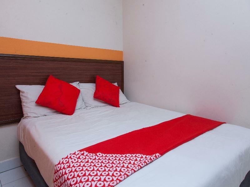 Oyo 575 Hotel Dns Ipoh Ngoại thất bức ảnh