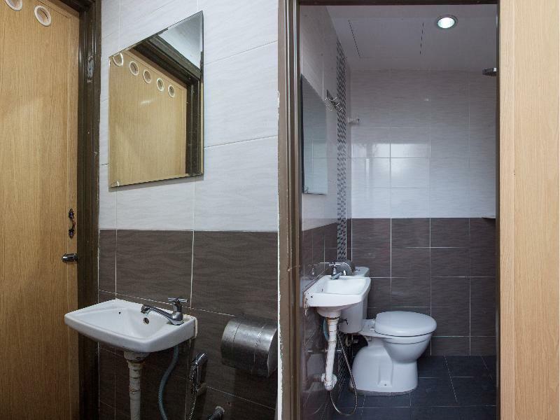 Oyo 575 Hotel Dns Ipoh Ngoại thất bức ảnh